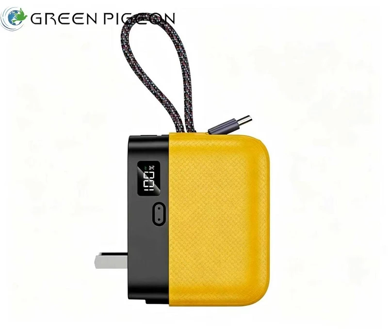 Prenosni prenosni računalnik Power Bank z AC vtičnico